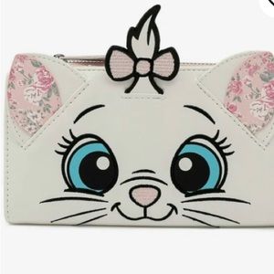 Loungefly Disney Aristocats Marie Floral Face Flap Wallet. Brand New with Tags